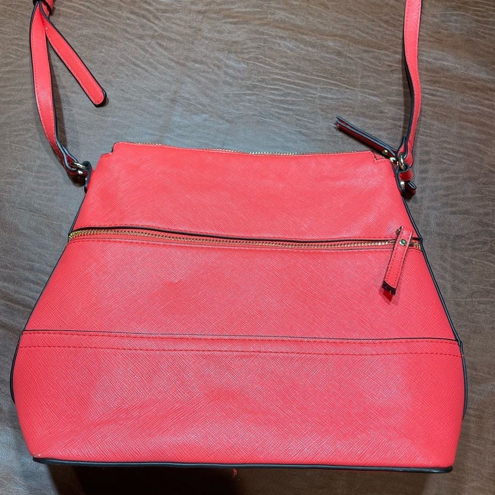 Elegant Red Shoulder Bag